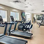 New Studio In Sport City - Pool, Gym, Parking